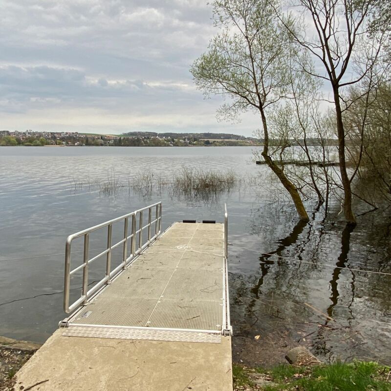 Ferienwohnung Möhnesee Kajak SUP Angeln Surfen Segeln Anglerhaus