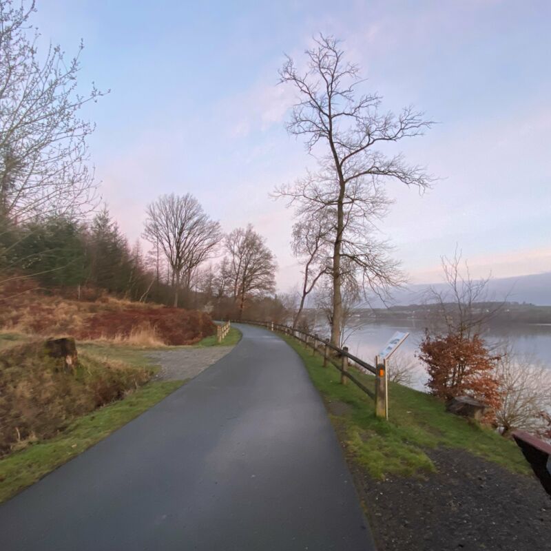 Ferienwohnung Möhnesee Kajak SUP Angeln Surfen Segeln Anglerhaus