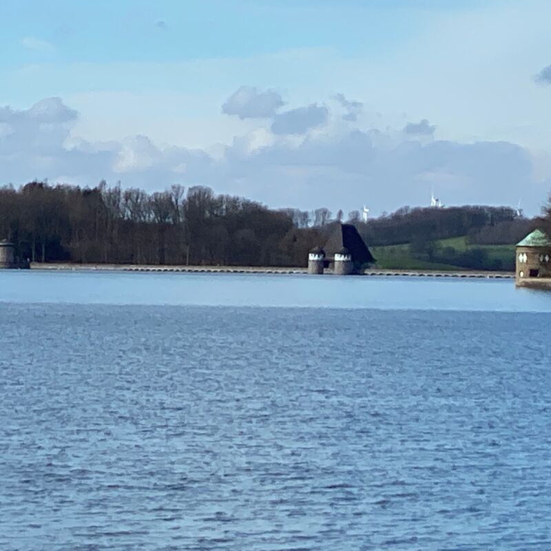 Ferienwohnung Möhnesee Kajak SUP Angeln Surfen Segeln Anglerhaus