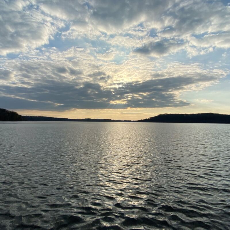 Ferienwohnung Möhnesee Kajak SUP Angeln Surfen Segeln Anglerhaus