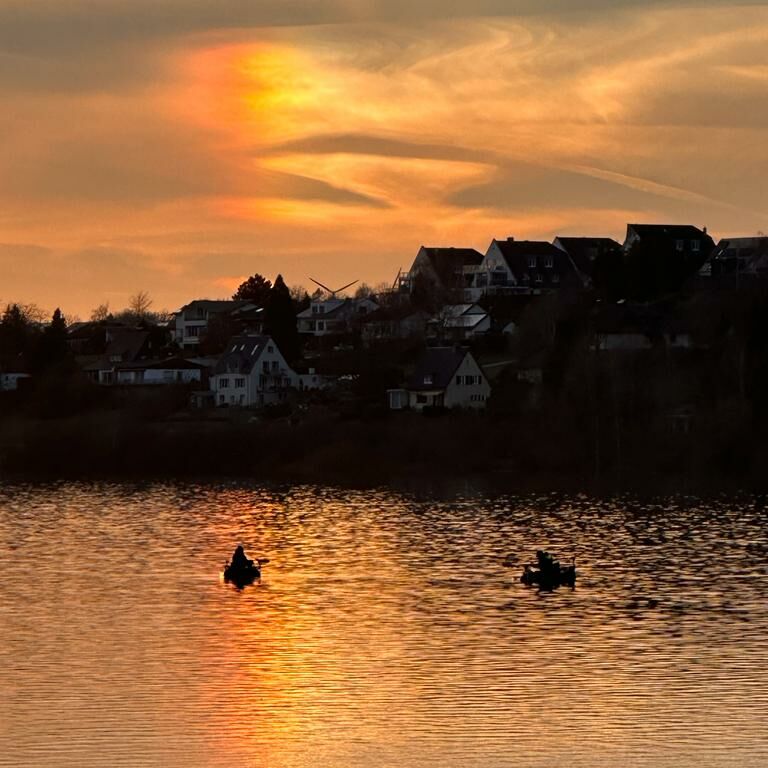 Ferienwohnung Möhnesee Kajak SUP Angeln Surfen Segeln Anglerhaus